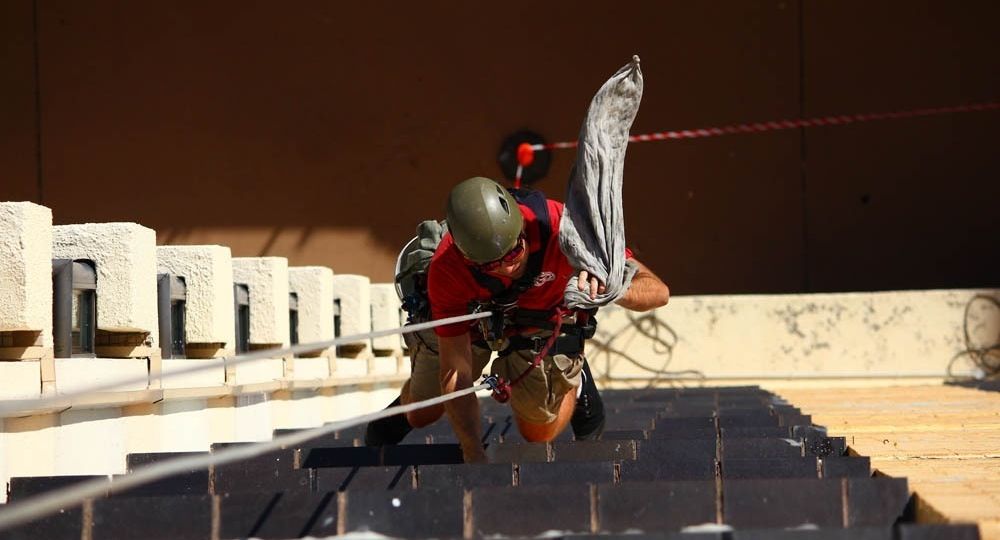 Window Cleaning Via Rope Access - Abseilers United Sydney