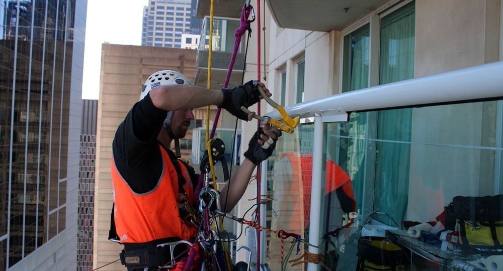 building_maintenance_pop_rivetting_balustrades_via_rope_access2-1 (Demo)